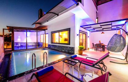 Kalkan Ulugöl Mevkiinde 2 Kişilik Lüks Tatil Villası