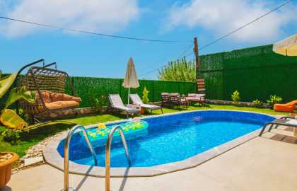 Kalkan Bölgesinde Muhafazakar 4 Kişilik Tatil Villası 