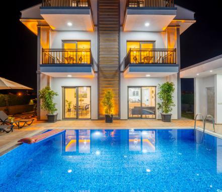 Fethiye Bölgesinde 8 Kişilik Tatil Villası