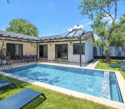 Fethiye Bölgesinde Korunaklı 4 Kişilik Tatil Villası