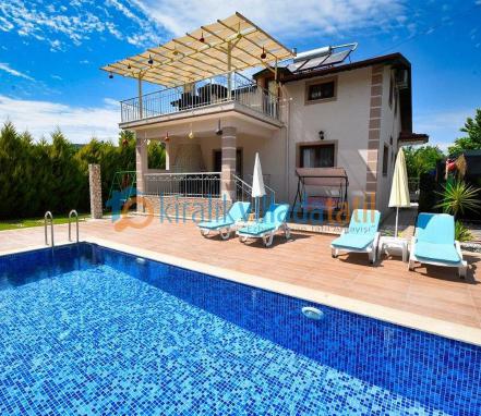 Fethiye Kayaköy Mevkiinde 7 Kişilik Korunaklı Tatil Villası