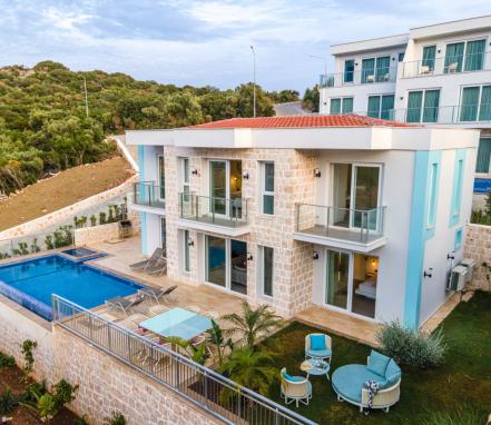 Kaş Çukurbağ Bölgesinde Lüks Ttail Villası