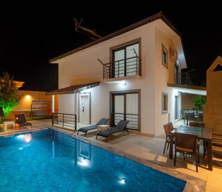 Fethiye Bölgesinde 8 Kişilik Tatil Villası