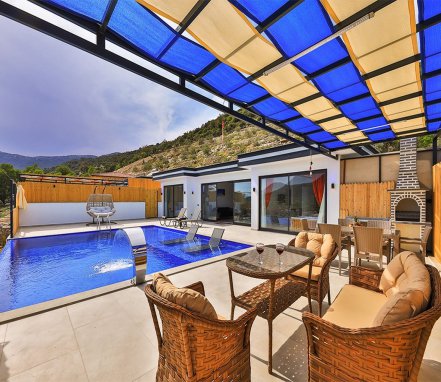 Kalkan Bölgesinde Korunaklı 5 Kişilik Tatil Villası 