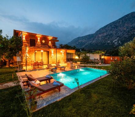 Fethiye Seydikemer Bölgesinde 4 Kişilik Tatil Villası