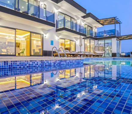 Kalkan Orduda 6 Kişilik Lüks Korunaklı Villa