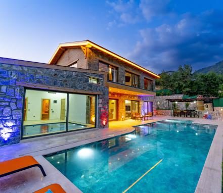 Muğla Seydikemer Mevkiisinde Doğa İçerisinde Özel Havuzlu 6 Kişilik Villa