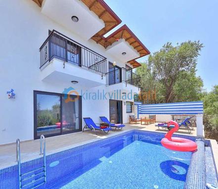 Kaş Çukurbağda 6 Kişilik Lüks Tatil Villası
