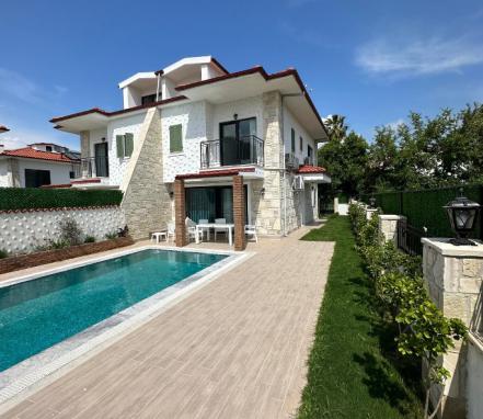 Dalyan Merkezde 8 Kişilik Tatil Villası