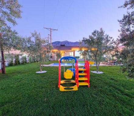 Fethiyede Bahçeli Özel Havuzlu Kiralık Villa