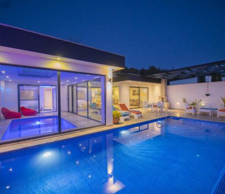 Kalkan Bölgesinde 4 Kişilik Muhafazakar Tatil Villası
