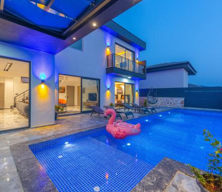 Kalkan bölgesinde 6 Kişilik Muhafazakar Tatil Villası