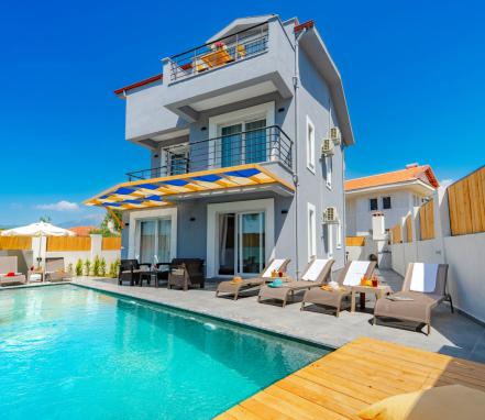 Fethiye Seydikemerde 6 Kişilik Tatil Villası