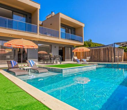 Sarıbelen Köyünde 4 Kişilik Korunaklı Tatil Villası