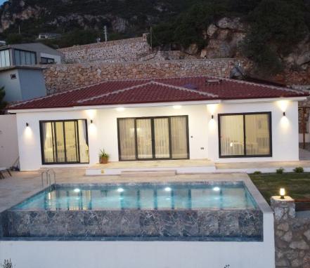 Marmaris Söğüt Mevkiinde 5 Kişilik Tatil Villası