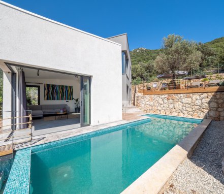 Belenli Mevkiinde Geniz Aileler İçin Tatil Villası