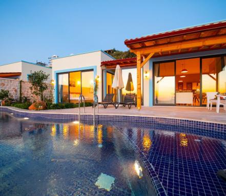 Kaş Bölgesinde 4 Kişilik Muhafazakar Tatil Villası