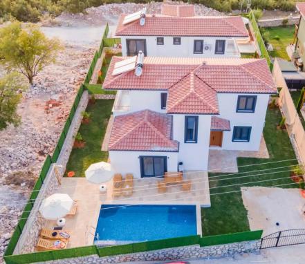Kaş Bölgesinde Muhafazakar 6 Kişilik Tatil Villası