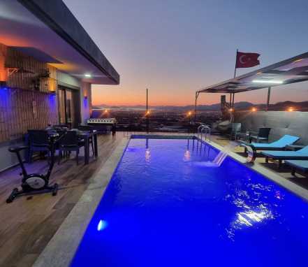 Fethiye Bölgesinde Lüks 4 Kişilik Tatil Villası 