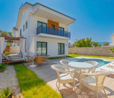 Fethiye Bölgesinde Lüks 8 Kişilik Tatil Villası 