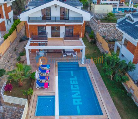 Ölüdeniz Ovacıkta Doğa İçinde Tatil Villası
