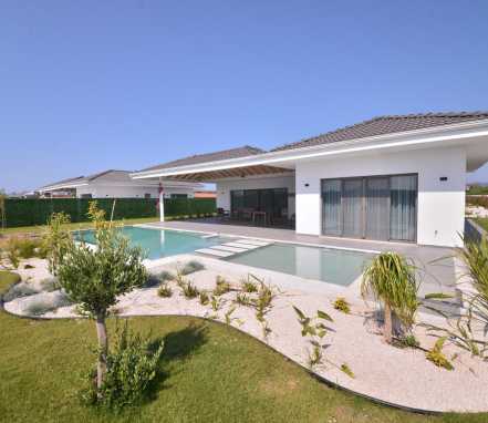 Fethiye Bölgesinde Korunaklı 4 Kişilik Tatil Villası 