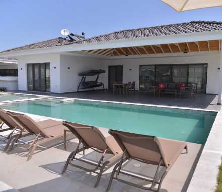 Fethiye Bölgesinde Korunaklı 4 Kİşilik Tatil Villası 