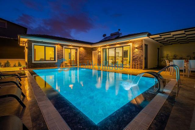 Fethiye Merkezinde Konforlu 4 Kişilik Kiralık Villa