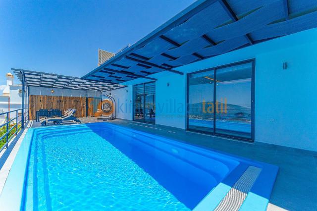 Kalkan Kördere Mevkiinde 2 Kişilik Tatil Villası