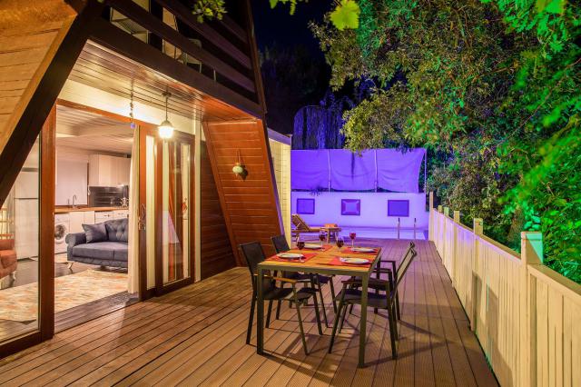 Kalkan İslamlar Mevkiinde 4 Kişilik Muhafazakar Tatil Villası