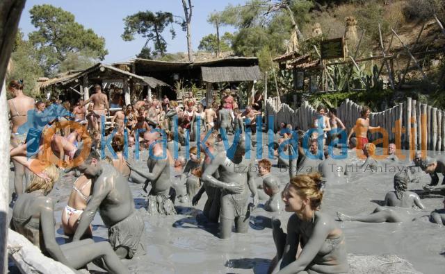 Dalyan Çamur Banyosu: Sağlık ve Güzellik İçin Doğal Bir Terapi