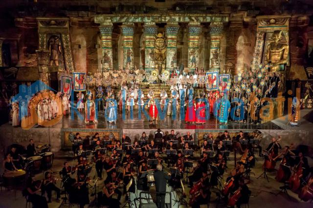 Antalya'nın Kültürel Ve Sanatsal Zenginliğinin Yansıması: Yerel Festivaller