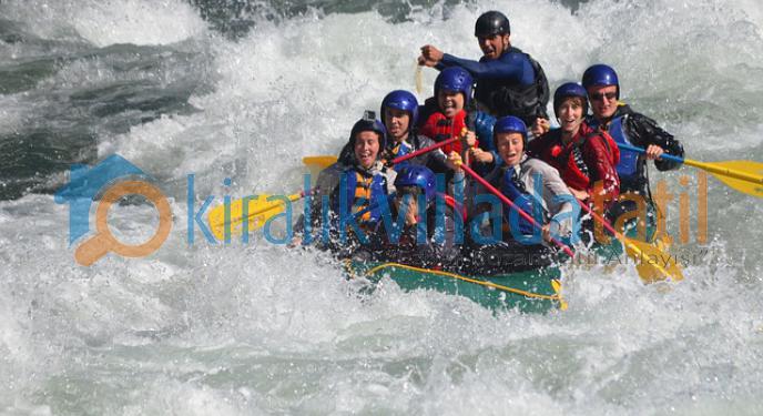 Adrenalin Tutkunlarının Vazgeçilmezi Rafting
