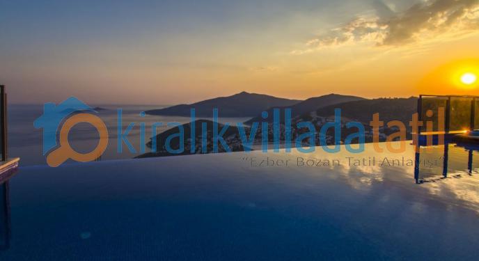 Özel Havuzlu Balayı Villaları