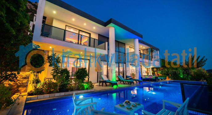 Villa Tatili Neden Bu Kadar Popüler